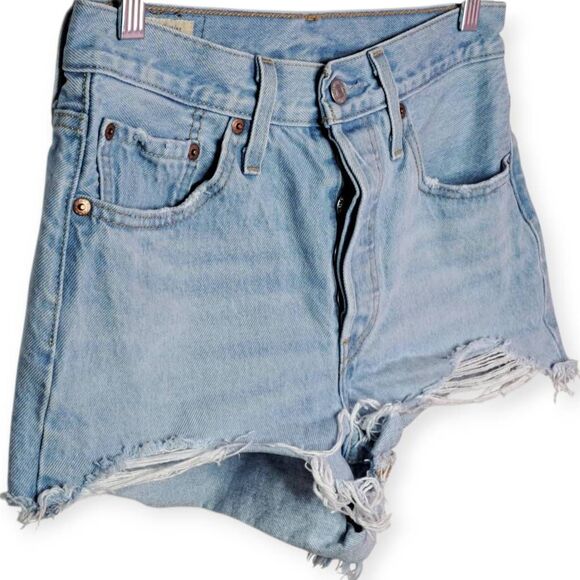 Levi's Premium Big E Women's 501 Original Fit High Rise Denim Shorts size 26 - Picture 4 of 9